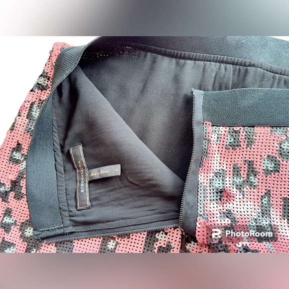 BCBGMAXAZRIA Sequin mini skirt; Black and pink; Size S; Excellent condition; - Picture 5 of 8